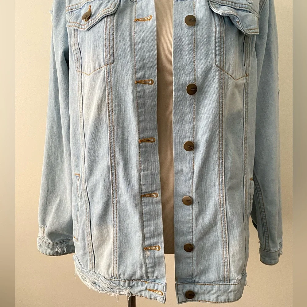 MONO B Oversized Denim Jean Jacket Distressed Cotton Women’s Size M - Picture 5 of 16